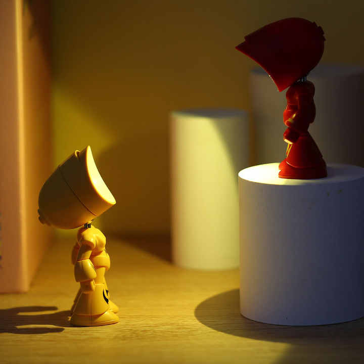Mini Hero Lamp